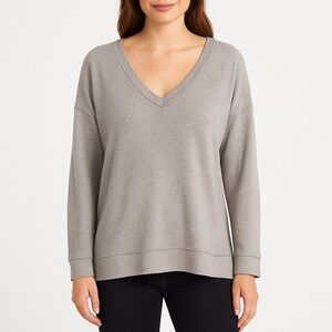 KAY CELINE Gray V-Neck Soft Pullover Top Women’s XL
